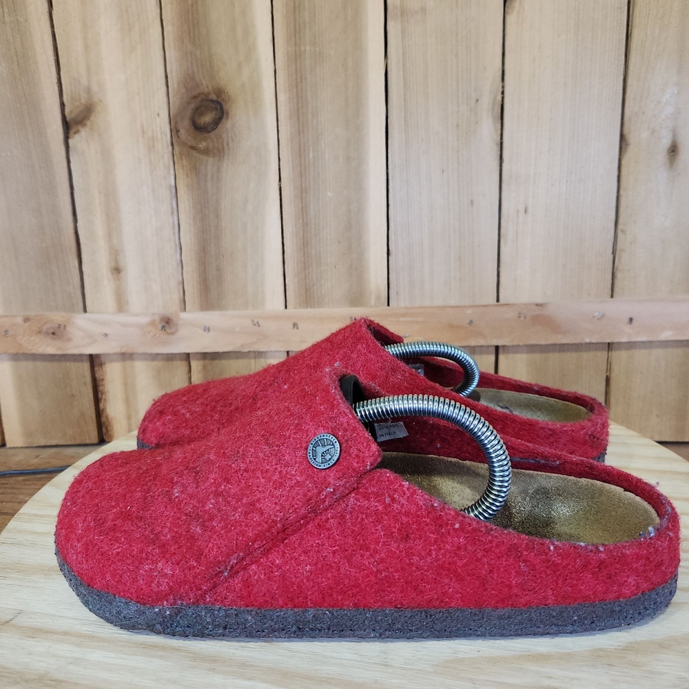 Birkenstock Zermatt Slippers Womens 8 39 EU Red Felt House Comfort Germany